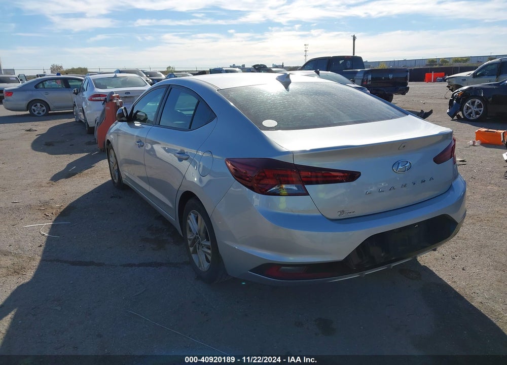 2019 HYUNDAI ELANTRA VIN: 5NPD84LF0KH472321