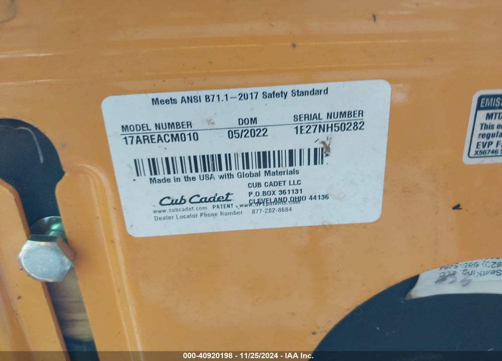 2022 CLUB CADET VIN: 1E27NH50282
