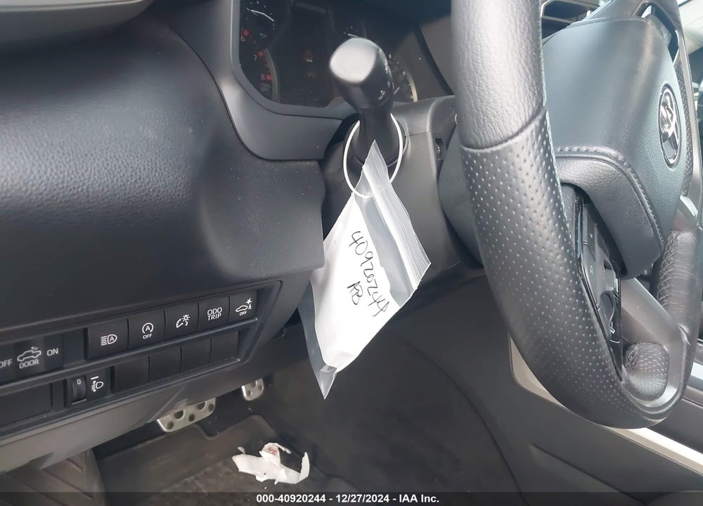 2022 TOYOTA TUNDRA SR5 VIN: 5TFLA5AB0NX008542