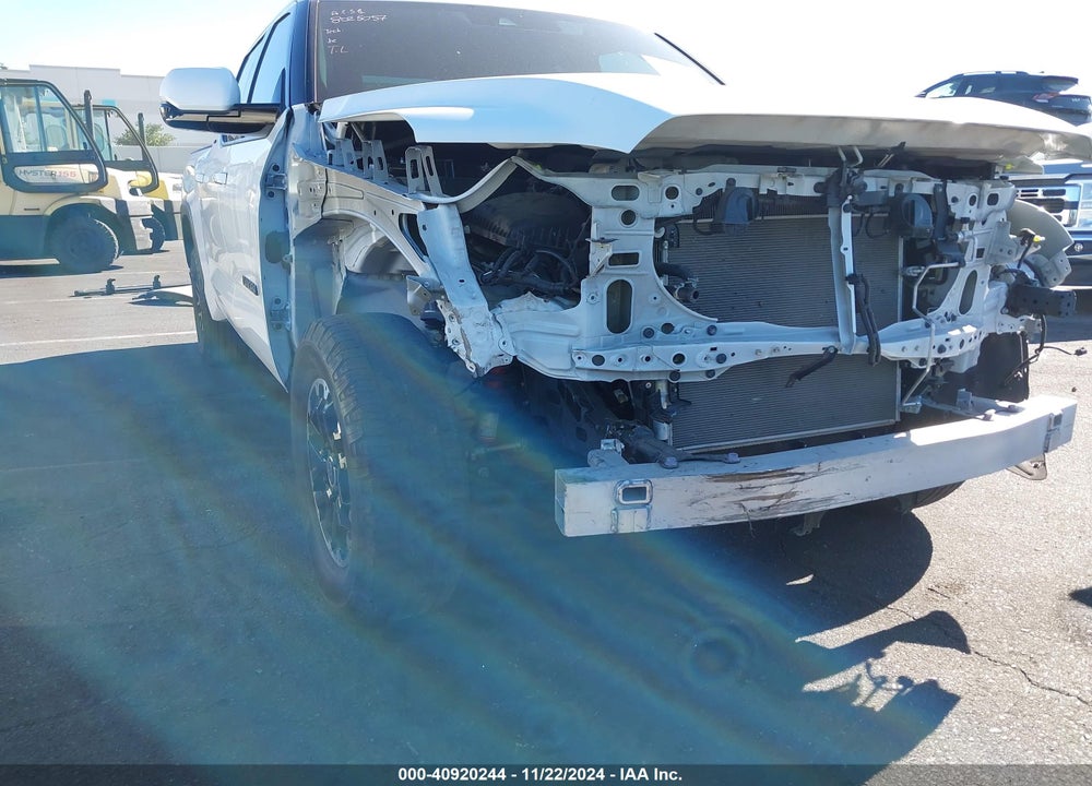 2022 TOYOTA TUNDRA SR5 VIN: 5TFLA5AB0NX008542