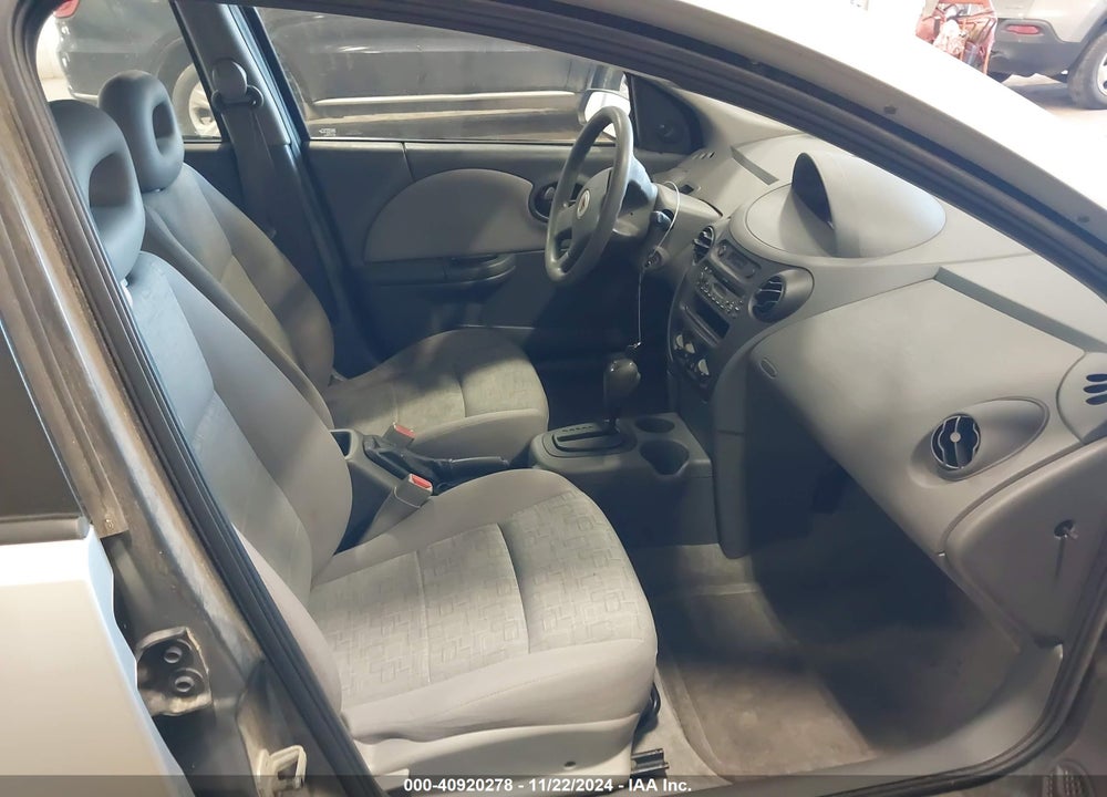 2005 SATURN ION 1 VIN: 1G8AG52F95Z165248