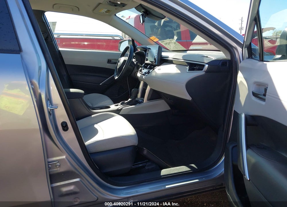 2022 TOYOTA COROLLA CROSS L VIN: 7MUAAAAG3NV018103