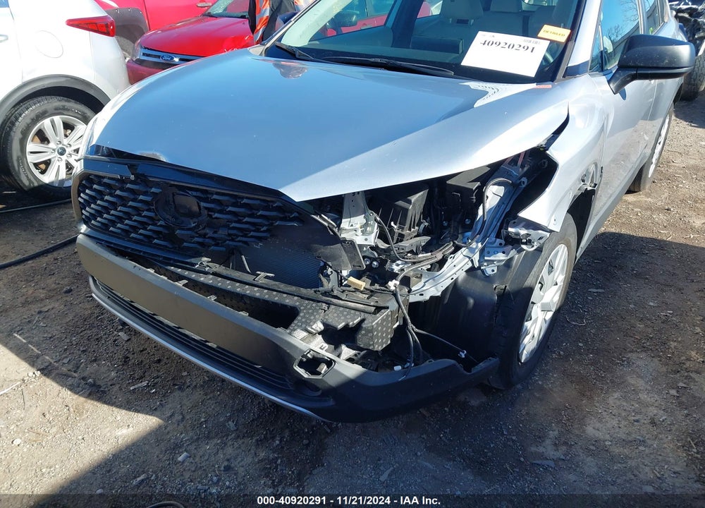 2022 TOYOTA COROLLA CROSS L VIN: 7MUAAAAG3NV018103