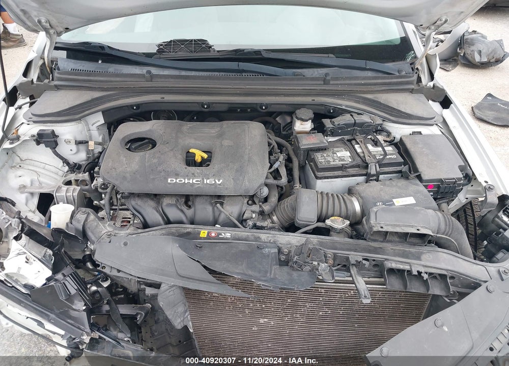 2017 HYUNDAI ELANTRA SE VIN: KMHD74LF3HU147014