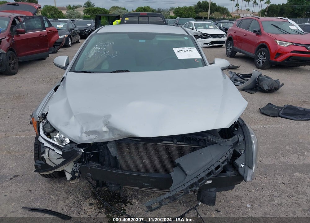 2017 HYUNDAI ELANTRA SE VIN: KMHD74LF3HU147014