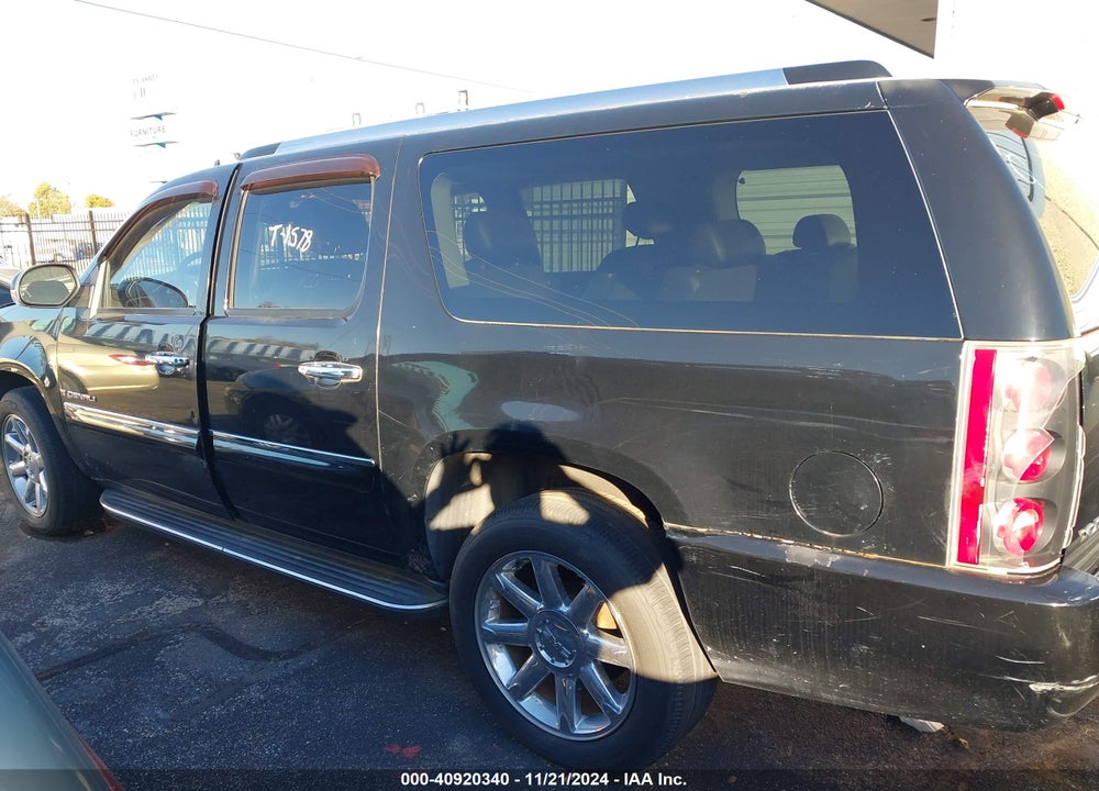 2008 GMC YUKON XL 1500 DENALI VIN: 1GKFK668X8J184491
