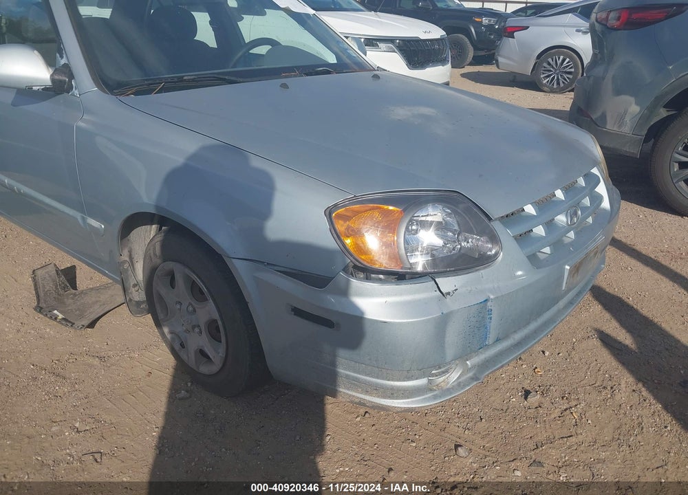 2005 HYUNDAI ACCENT GLS VIN: KMHCG45CX5U650873