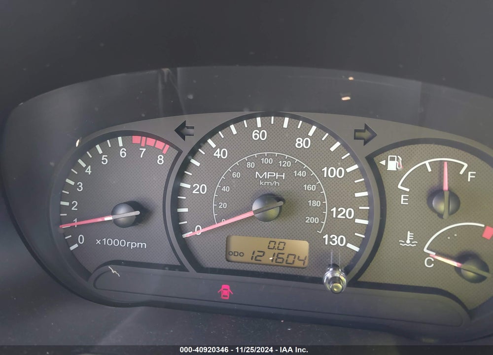 2005 HYUNDAI ACCENT GLS VIN: KMHCG45CX5U650873