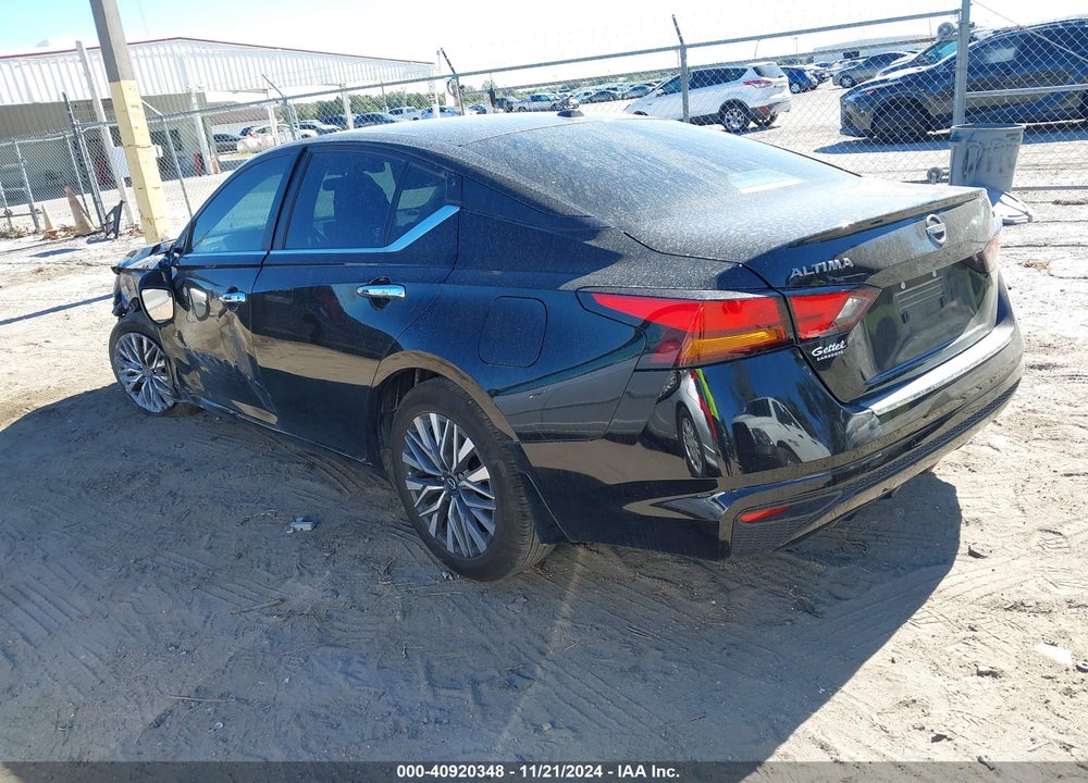 2023 NISSAN ALTIMA SV FWD VIN: 1N4BL4DV8PN405135