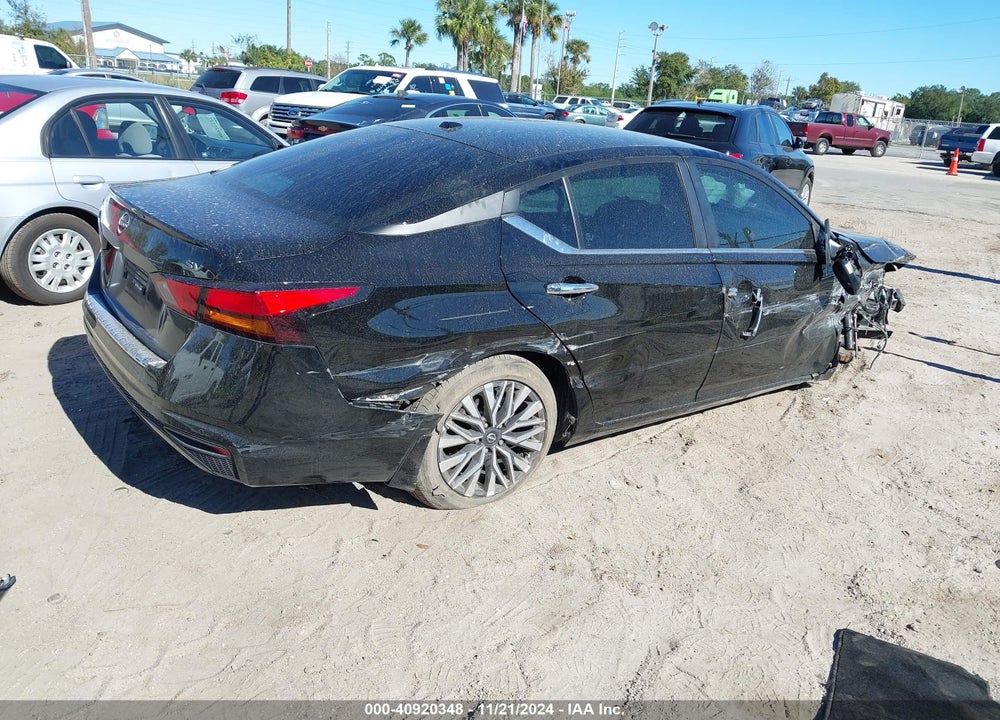 2023 NISSAN ALTIMA SV FWD VIN: 1N4BL4DV8PN405135