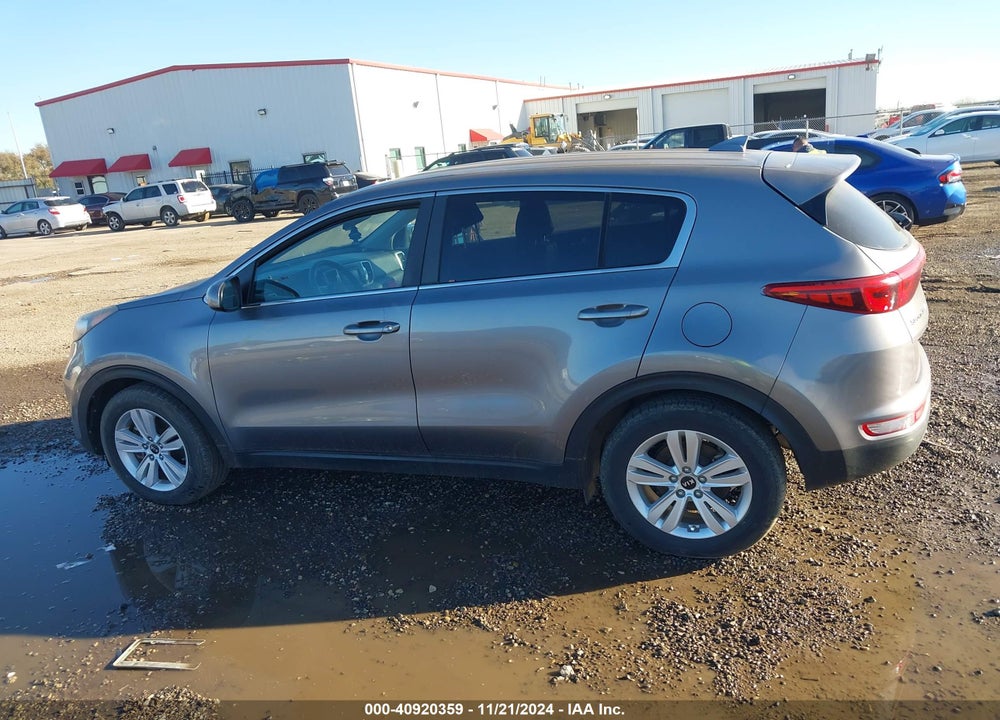 2017 KIA SPORTAGE LX VIN: KNDPM3AC0H7227737