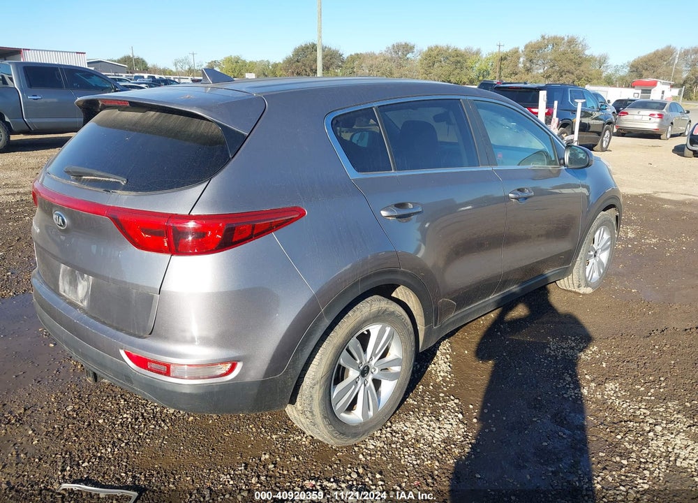 2017 KIA SPORTAGE LX VIN: KNDPM3AC0H7227737