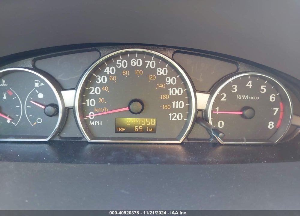 2005 SATURN ION 2 VIN: 1G8AJ52F65Z111553