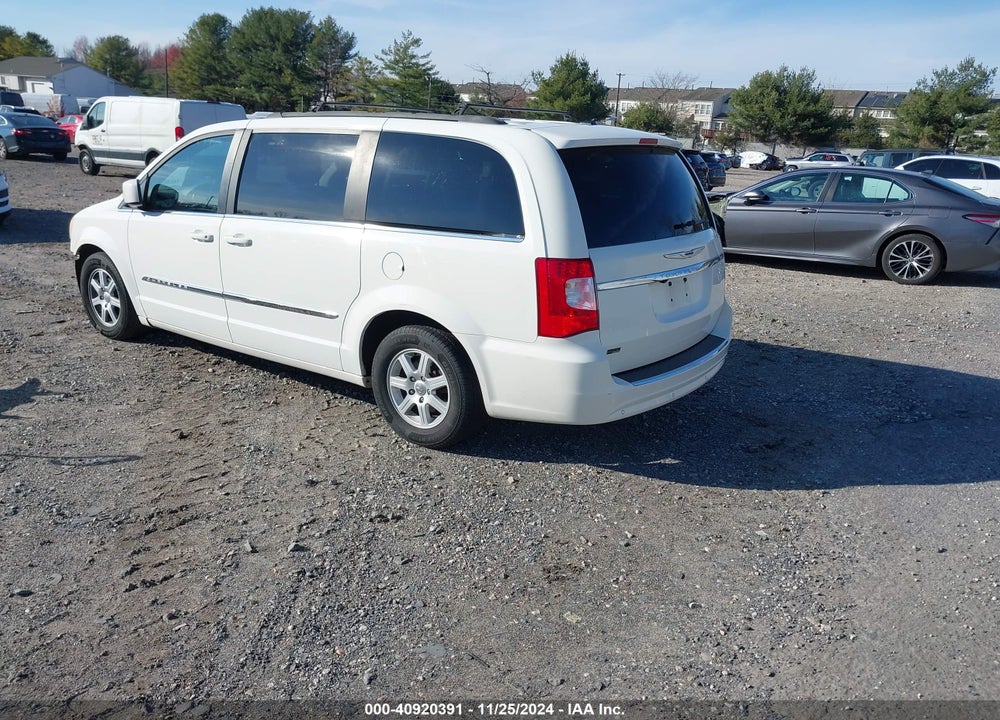 2011 CHRYSLER TOWN & COUNTRY TOURING VIN: 2A4RR5DG3BR763571