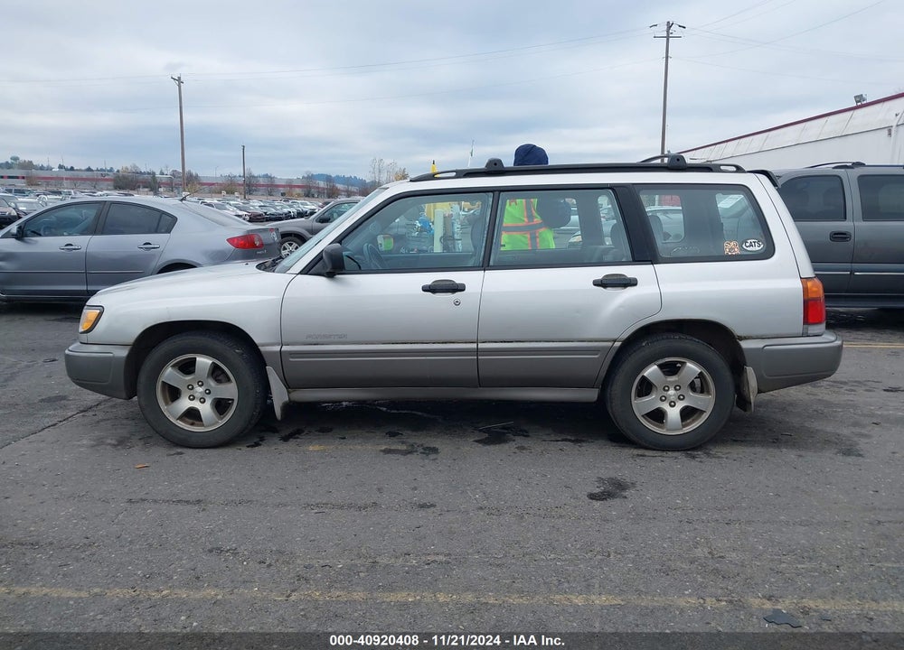 2000 SUBARU FORESTER S VIN: JF1SF6558YH702455
