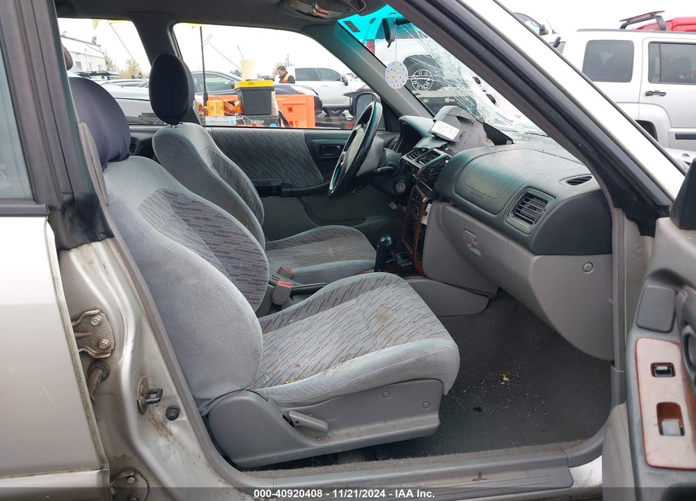 2000 SUBARU FORESTER S VIN: JF1SF6558YH702455