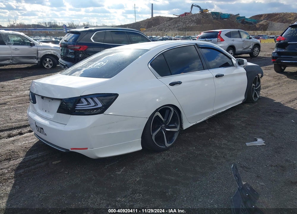 2015 HONDA ACCORD VIN: 1HGCR2F77FA096412