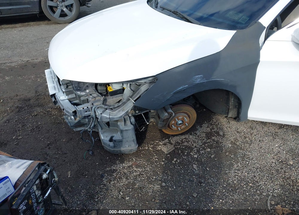 2015 HONDA ACCORD VIN: 1HGCR2F77FA096412