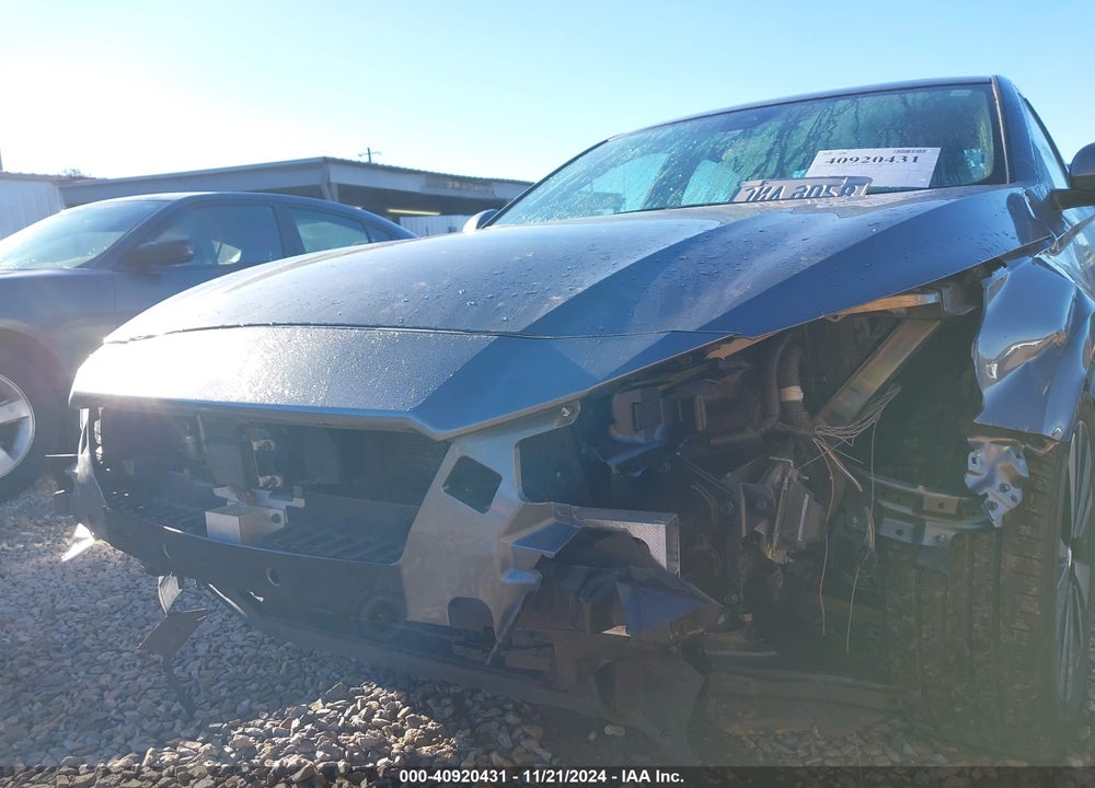 2021 NISSAN ALTIMA SV FWD VIN: 1N4BL4DVXMN406766