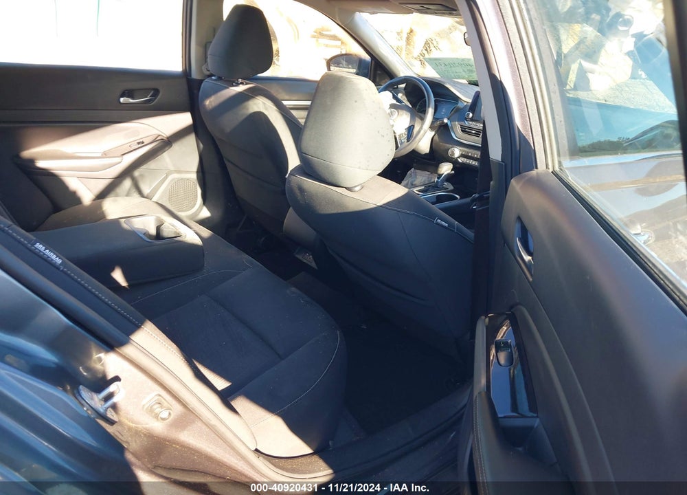 2021 NISSAN ALTIMA SV FWD VIN: 1N4BL4DVXMN406766