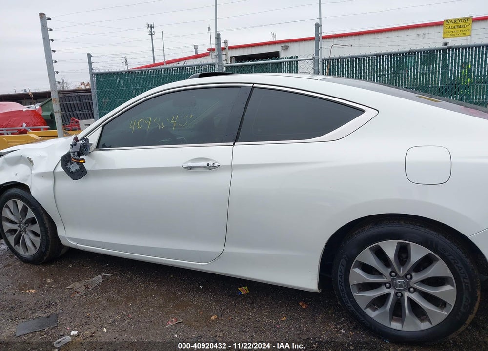 2014 HONDA ACCORD EX VIN: 1HGCT1B75EA016850