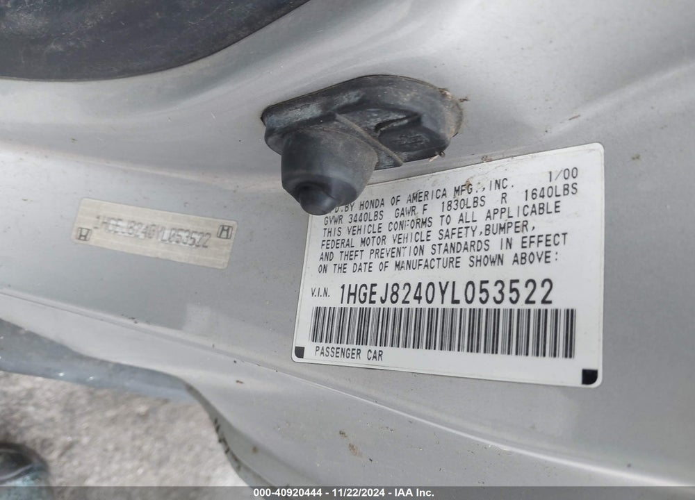 2000 HONDA CIVIC EX VIN: 1HGEJ8240YL053522