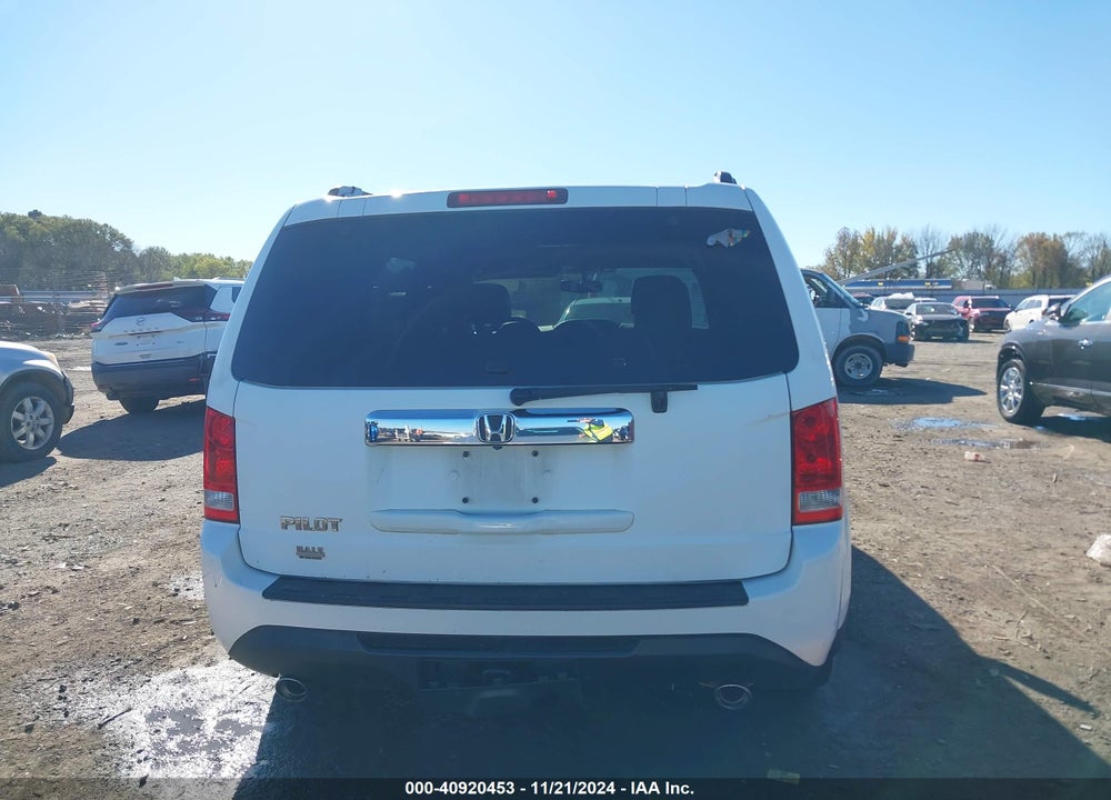 2014 HONDA PILOT EX-L VIN: 5FNYF3H5XEB008165