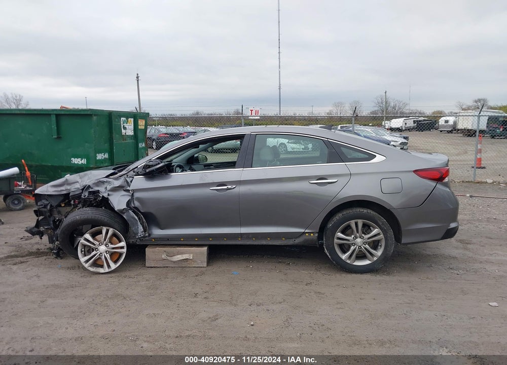 2019 HYUNDAI SONATA VIN: 5NPE34AF5KH821866