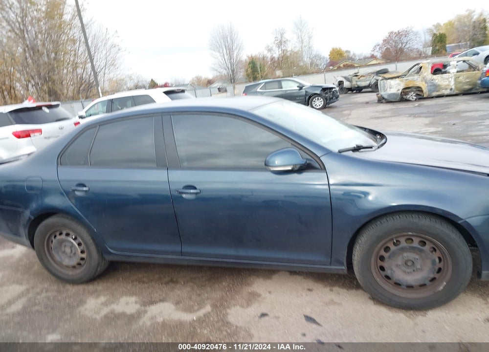 2010 VOLKSWAGEN JETTA S VIN: 3VWJZ7AJ0AM090465
