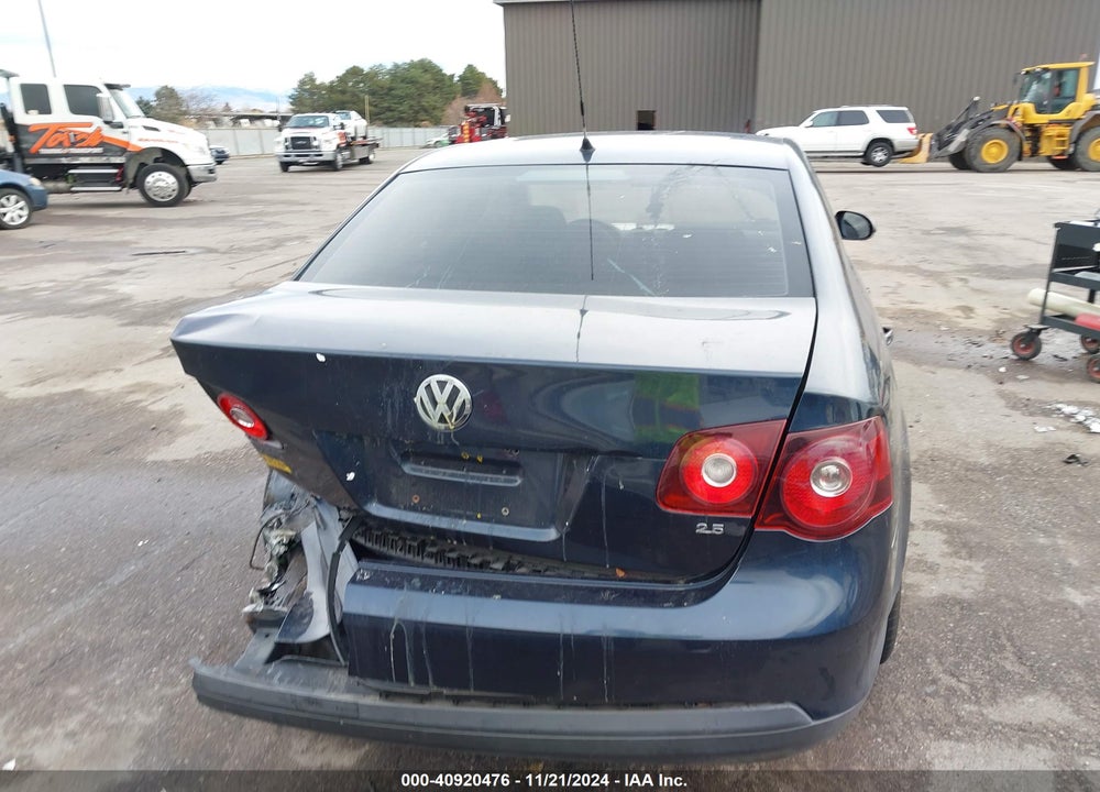 2010 VOLKSWAGEN JETTA S VIN: 3VWJZ7AJ0AM090465