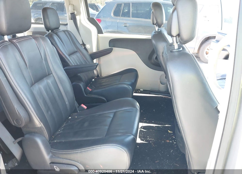 2013 CHRYSLER TOWN & COUNTRY TOURING VIN: 2C4RC1BGXDR674117