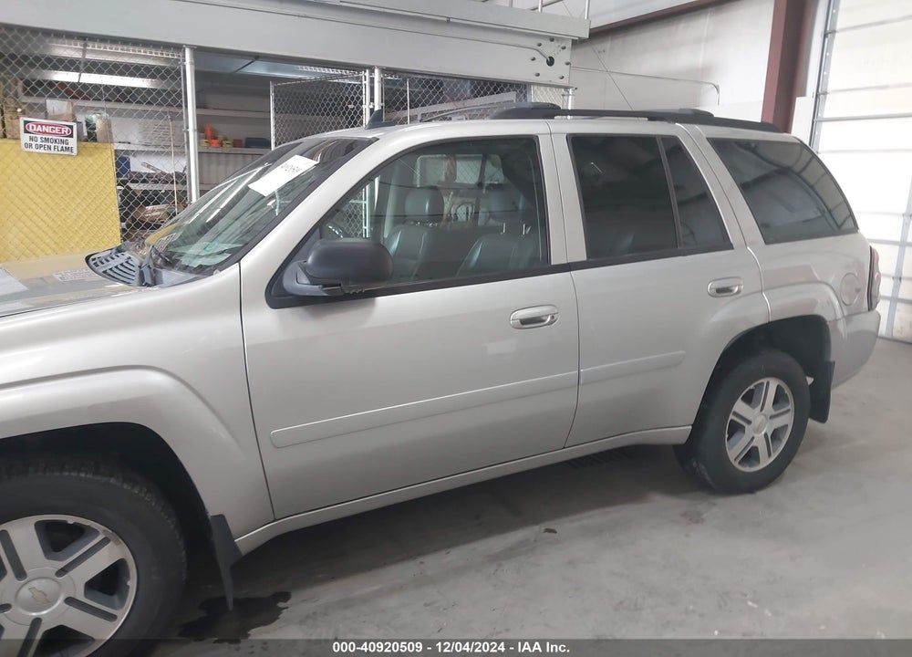 2007 CHEVROLET TRAILBLAZER LT VIN: 1GNDT13SX72107672
