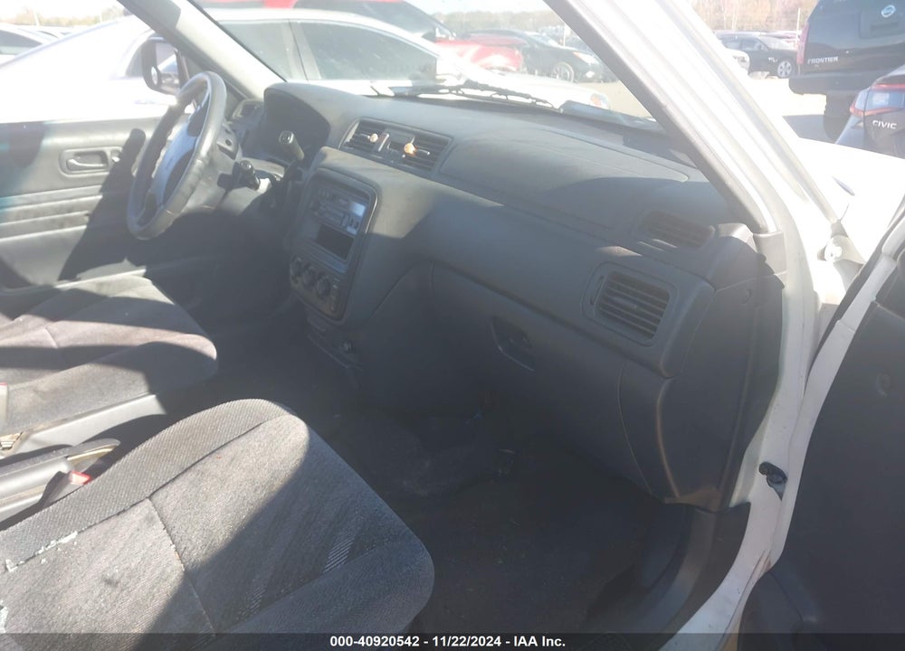 2000 HONDA CR-V LX VIN: JHLRD2840YS000758