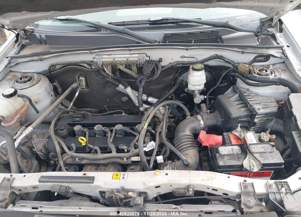 2011 FORD ESCAPE XLS VIN: 1FMCU0C76BKC22040