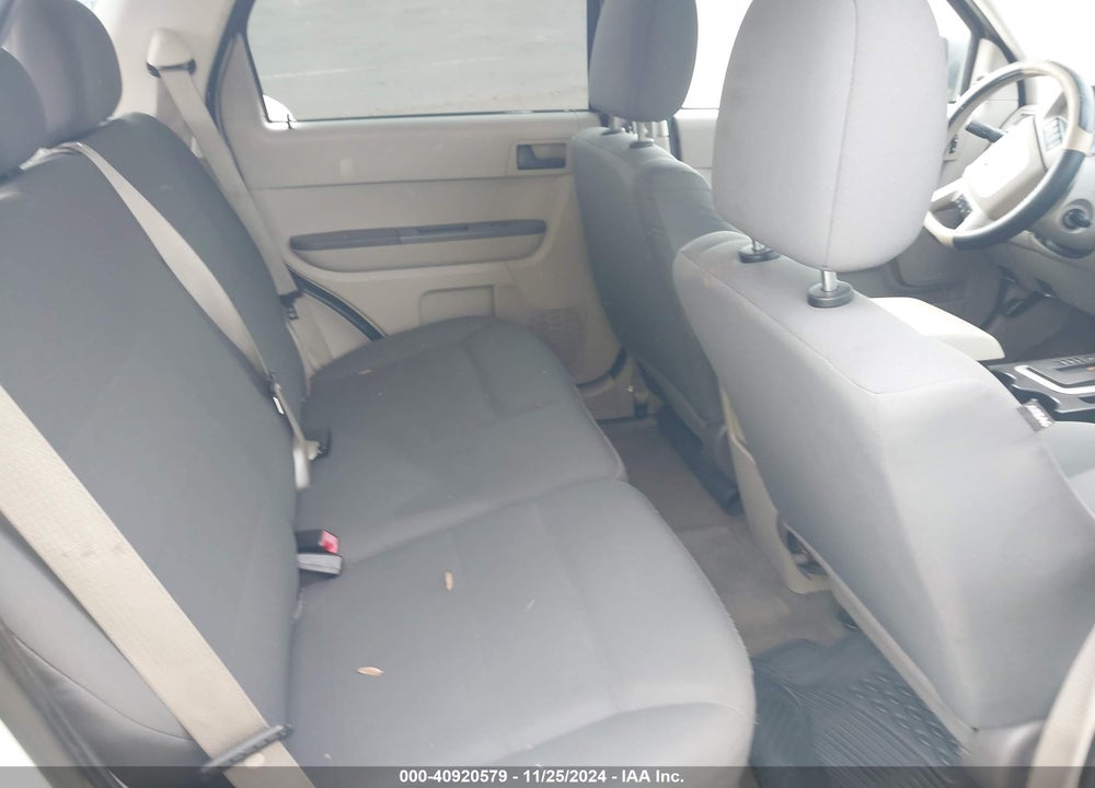 2011 FORD ESCAPE XLS VIN: 1FMCU0C76BKC22040