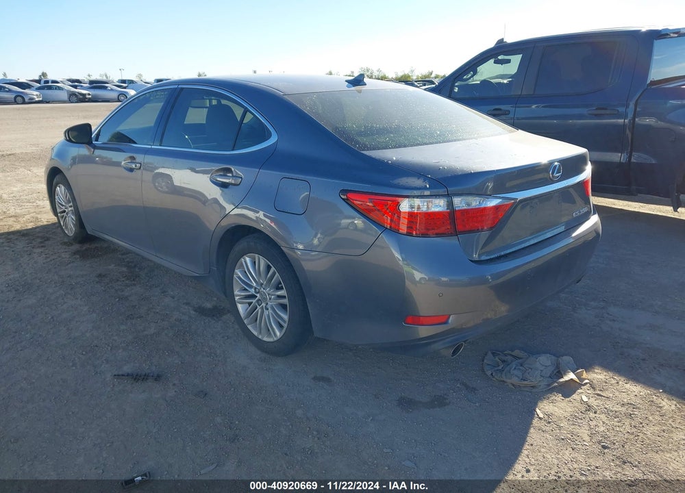 2013 LEXUS ES 350 VIN: JTHBK1GGXD2001838