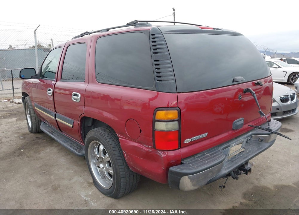 2006 CHEVROLET TAHOE LS VIN: 1GNEC13T76R120382