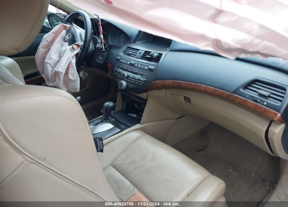 2012 HONDA ACCORD 2.4 EX-L VIN: 1HGCP2F83CA178759