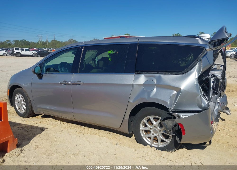 2017 CHRYSLER PACIFICA TOURING VIN: 2C4RC1DG5HR516335