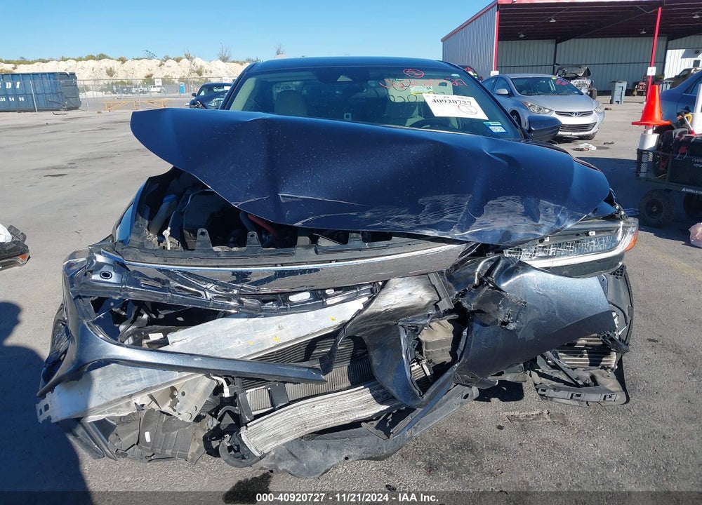 2019 HONDA INSIGHT VIN: 19XZE4F58KE032062