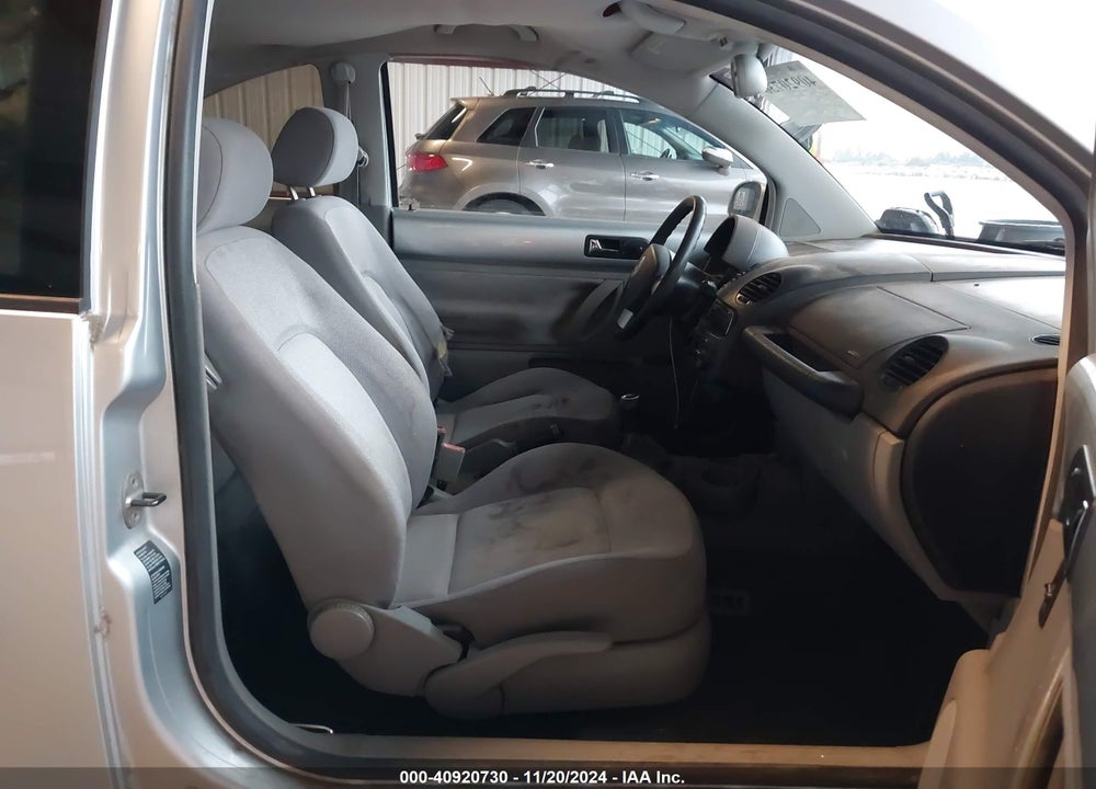 2003 VOLKSWAGEN NEW BEETLE GL VIN: 3VWBK21CX3M422038