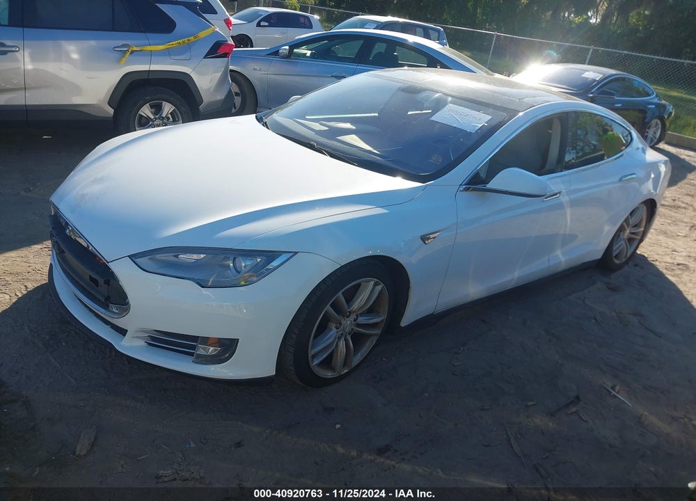 2013 TESLA MODEL S VIN: 5YJSA1CG6DFP08507