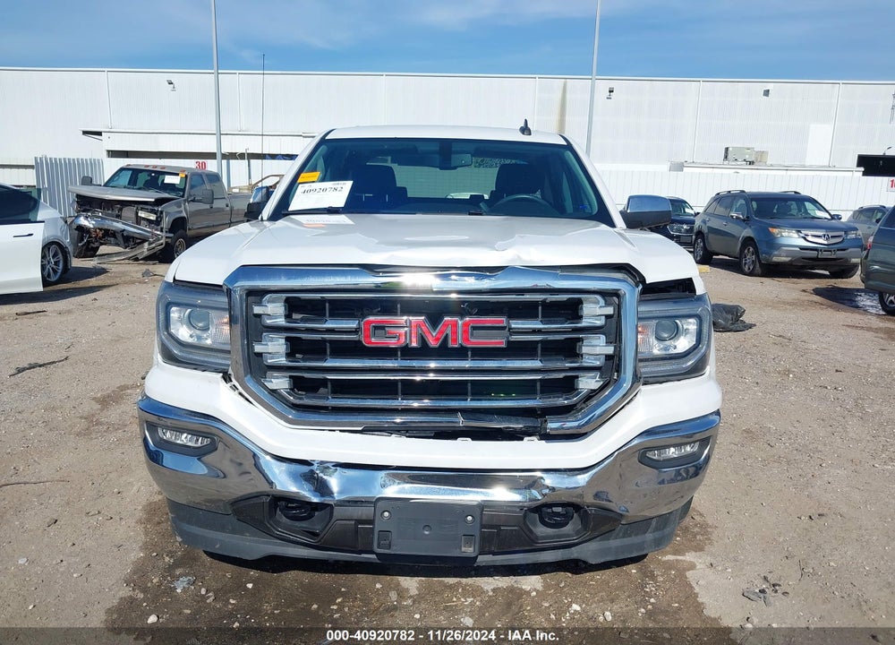 2018 GMC SIERRA 1500 SLT VIN: 3GTU2NEJXJG622810