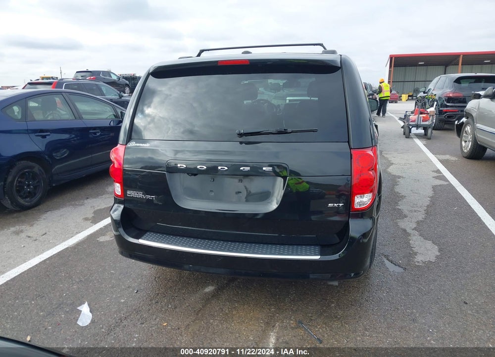 2020 DODGE GRAND CARAVAN SXT VIN: 2C4RDGCG7LR194050