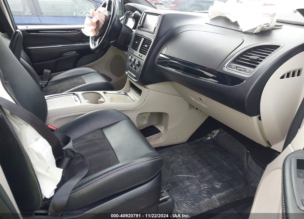 2020 DODGE GRAND CARAVAN SXT VIN: 2C4RDGCG7LR194050