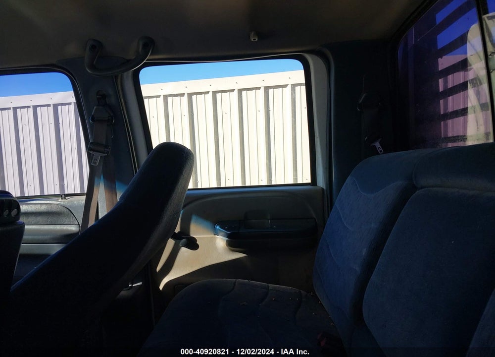 2000 FORD F-350 LARIAT/XL/XLT VIN: 1FTWW32F7YED66726