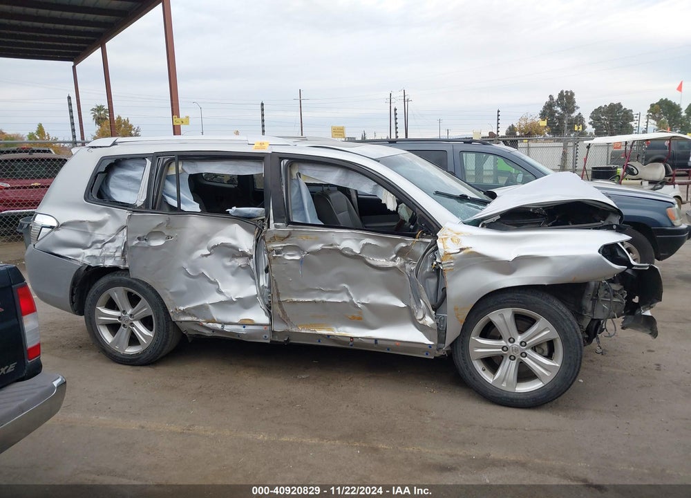 2008 TOYOTA HIGHLANDER LIMITED VIN: JTEDS42A282044439