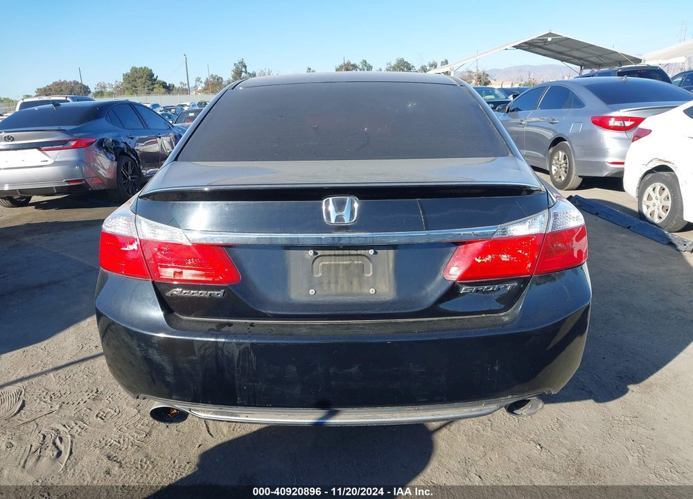 2013 HONDA ACCORD VIN: 1HGCR2F58DA063530