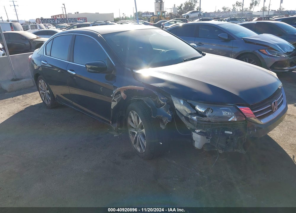 2013 HONDA ACCORD VIN: 1HGCR2F58DA063530