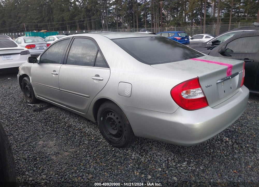 2002 TOYOTA CAMRY LE VIN: JTDBE32K120098369